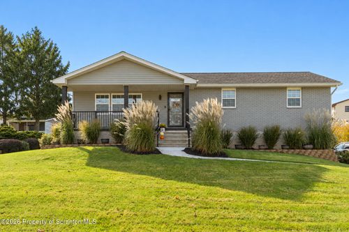 82 W School Street, Olyphant, PA, 18447 | Card Image