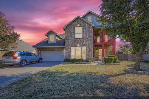 205 Lorient Dr, Mansfield, TX, 76063-5572 | Card Image