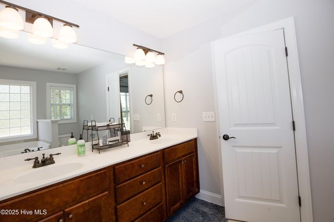 1471 Micahs Way N, House other with 3 bedrooms, 3 bathrooms and 2 parking in Spring Lake NC | Image 45