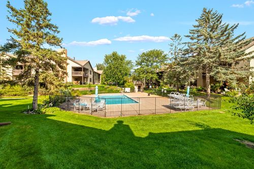 15-7019 W 110th Street Cir, Bloomington, MN, 55438-2659 | Card Image