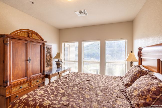 UNIT-111 - 20 Tapatio Dr E, Condo with 2 bedrooms, 2 bathrooms and null parking in Boerne TX | Image 10