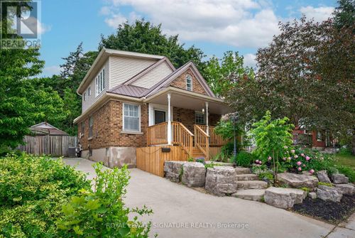 52 Dane Street, Kitchener, ON, N2H3H7 | Card Image