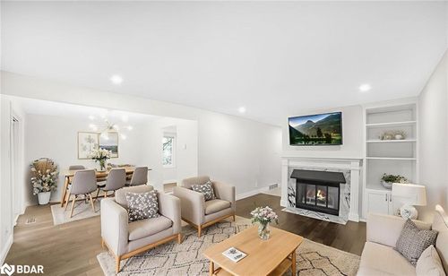 3-1513 Upper Middle Rd, Burlington, ON, L7P4M5 | Card Image