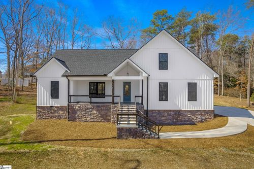 107 Bentwood Ln, Pickens, SC, 29671-9449 | Card Image
