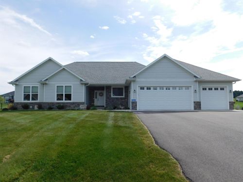 150609 Lavender Ln, Wausau, WI, 54401-6750 | Card Image