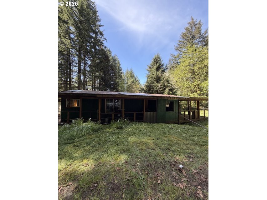 Residential in Reedsport