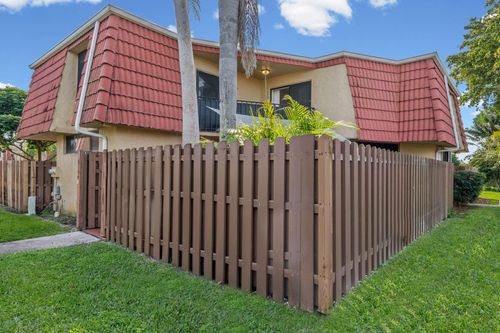 apt-b-8194 Thames Blvd, Boca Raton, FL, 33433-8519 | Card Image