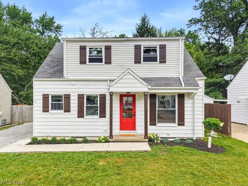2246 Herbruck Ave, Cuyahoga Falls, OH, 44223-1138 | Card Image