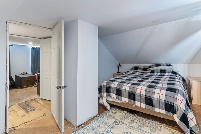 3783 Monck Rd, House other with 3 bedrooms, 2 bathrooms and 8 parking in Norland ON | Image 26