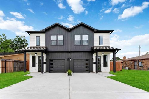 b-9227 Ashville Dr, Houston, TX, 77051-3201 | Card Image