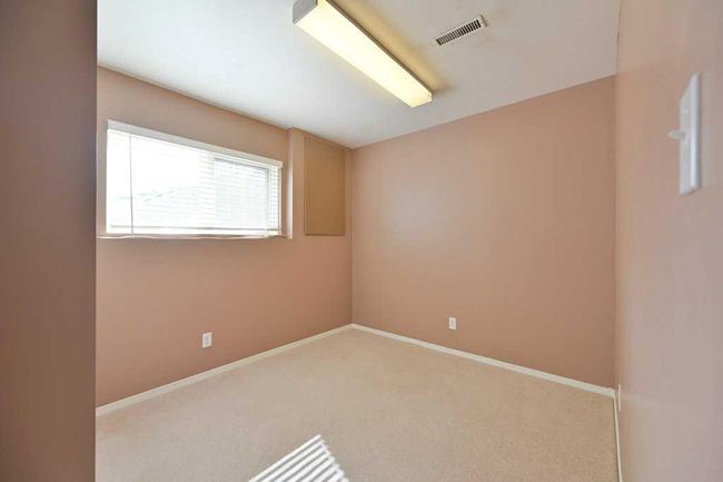 31 Escott Close, Home with 3 bedrooms, 2 bathrooms and 3 parking in Red Deer AB | Image 19