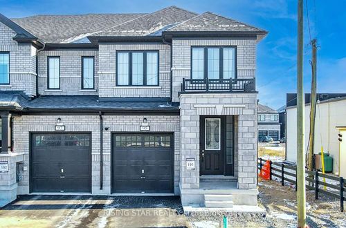 95 Corley St, Lindsay, ON, K9V6C2 | Card Image