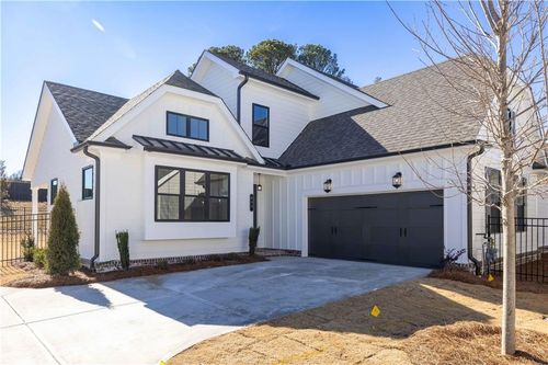 577 Pearl St, Cumming, GA, 30040-3167 | Card Image