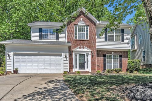9423 Willow Tree Ln, Charlotte, NC, 28277-4693 | Card Image