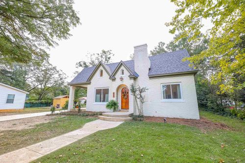 829 Maple St, Camden, AR, 71701-4153 | Card Image