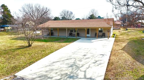 419124 E 1144 Rd, Checotah, OK, 74426-5645 | Card Image