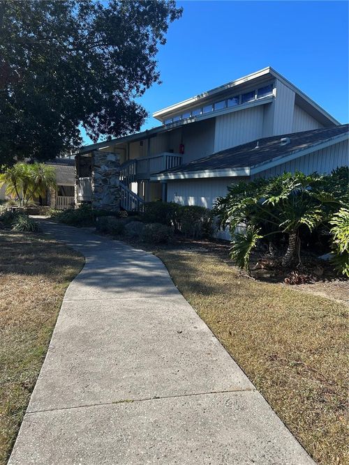 15-2011 Corner Lake Drive, HAINES CITY, FL, 33844 | Card Image