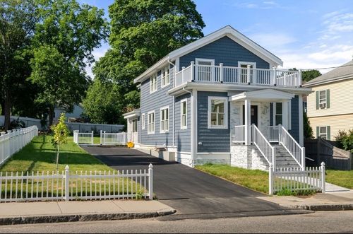 442 High St, Dedham, MA, 02026-2863 | Card Image