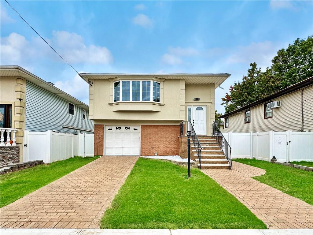 Greencroft Ave, Staten Island, NY 10308