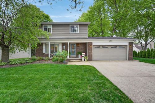 39815 Scottsdale Dr, Canton, MI, 48188-1555 | Card Image