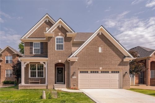 34244 Crown Colony Drive, Avon Lake, OH, 44011 | Card Image