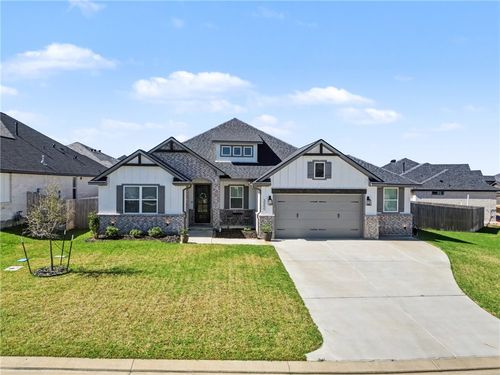 3555 Chantilly Path, Bryan, TX, 77808-1521 | Card Image