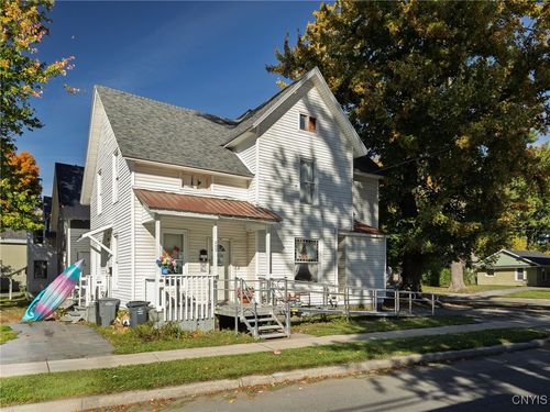 682 Bronson St, Watertown, NY, 13601-2802 | Card Image