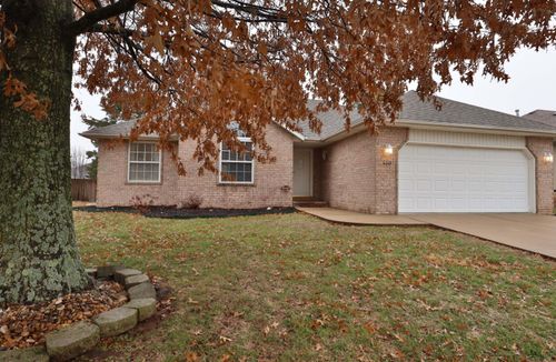 4651 Meadowlark Street, Battlefield, MO, 65619 | Card Image