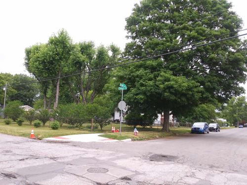 132 S Grant St, South Bend, IN, 46628-2047 | Card Image