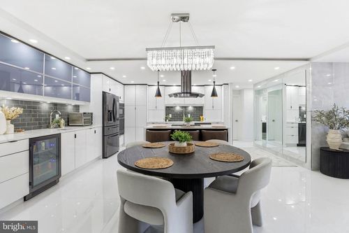 apt-1004-6101 Edsall Rd, ALEXANDRIA, VA, 22304-4106 | Card Image