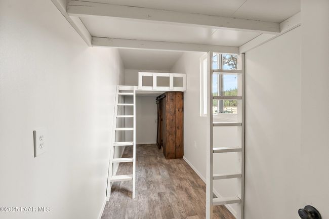 Caretaker House Bunk Room | Image 118