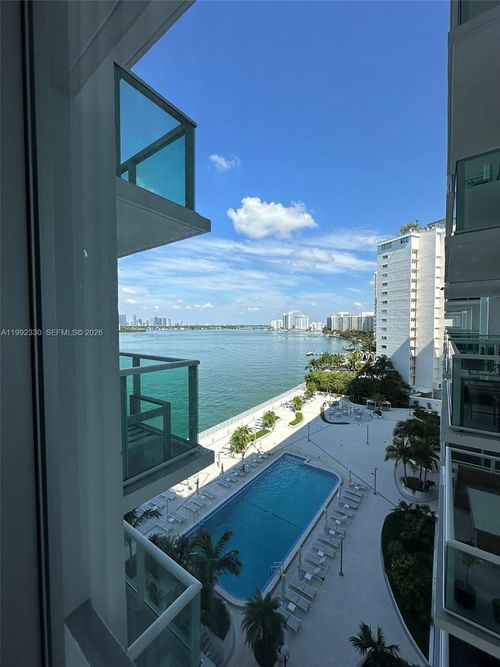 apt-822-1000 West Ave, Miami Beach, FL, 33139-4722 | Card Image