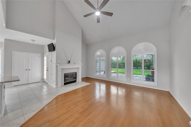 2426 Hanston Ct, House other with 4 bedrooms, 3 bathrooms and 2 parking in Pearland TX | Image 7