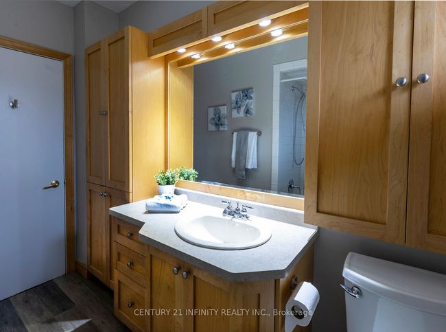 26 Cumbrian Crt, House other with 5 bedrooms, 2 bathrooms and 3 parking in Brampton ON | Image 15