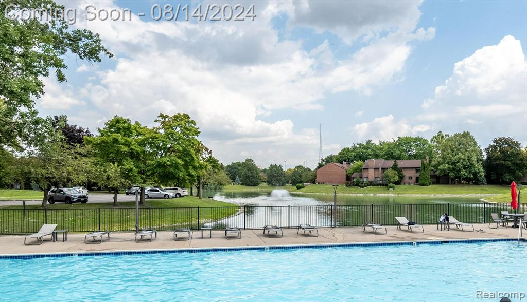 Blair Ln, Dearborn, MI 48120