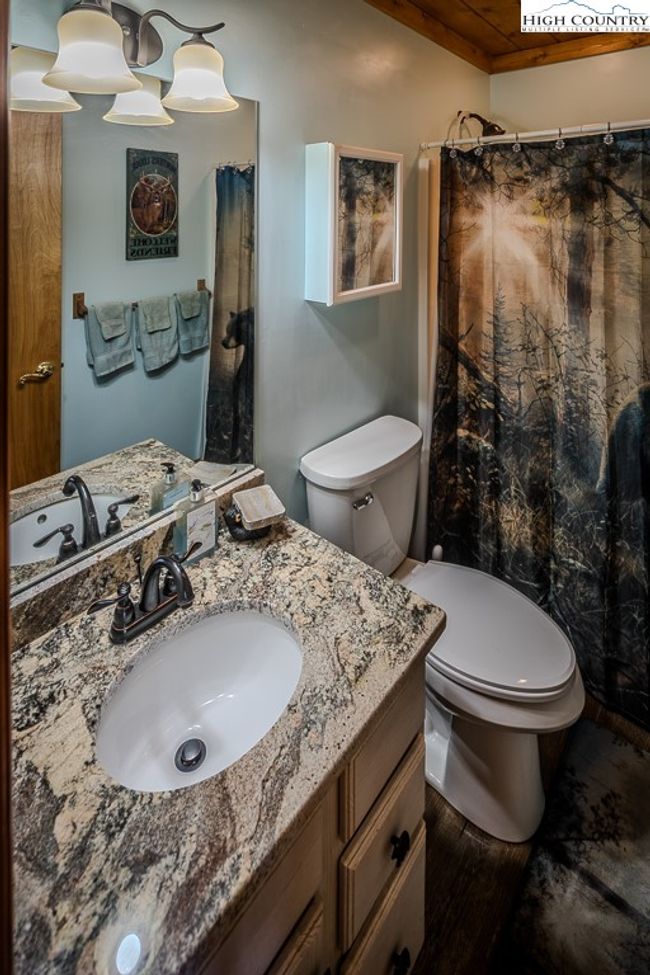 112 N Pinnacle Ridge Rd, House other with 4 bedrooms, 4 bathrooms and null parking in Beech Mountain NC | Image 21