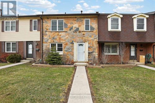 12-2825 Gananoque Dr, Mississauga, ON, L5N1V6 | Card Image