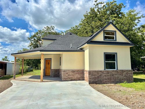 609 N C St, McAlester, OK, 74501-4011 | Card Image