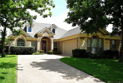 2415 Green Meadow Dr, Sachse, TX, 75048-6431 | Card Image