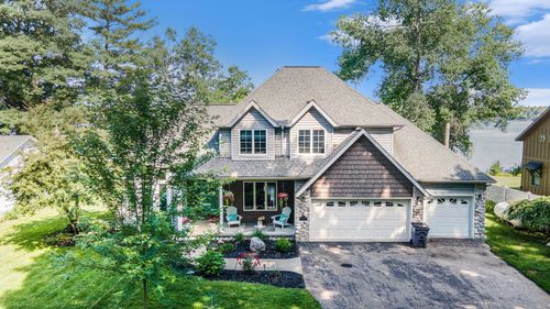 10425 Miller Dale Dr, Stanwood, MI, 49346-8905 | Card Image