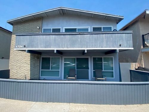 4704 Seashore Dr, Newport Beach, CA, 92663-2524 | Card Image