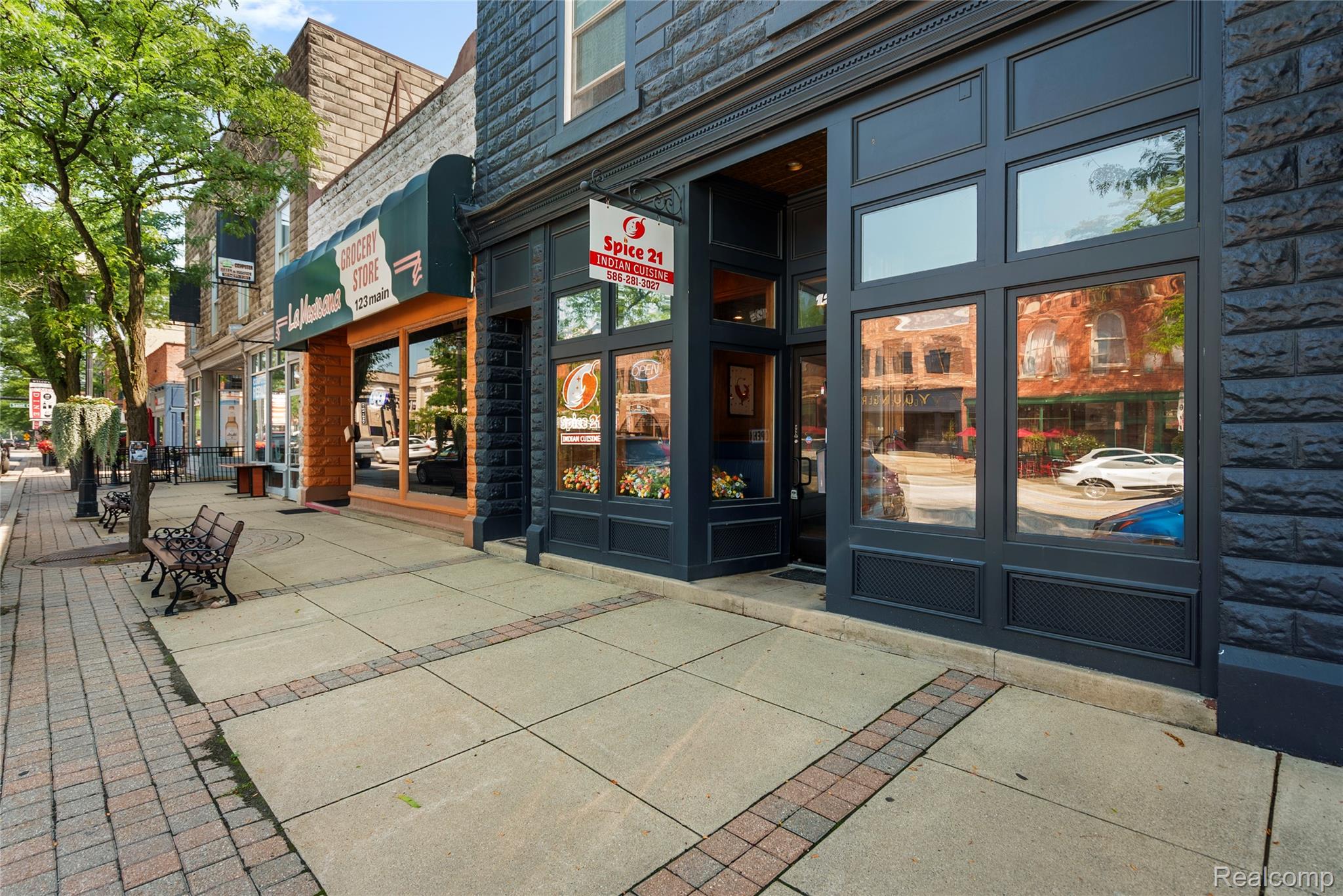 Residential Lease in Romeo Village 5