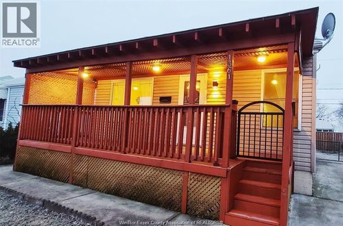 2-1361 Campbell Ave, Windsor, ON, N9B2J8 | Card Image