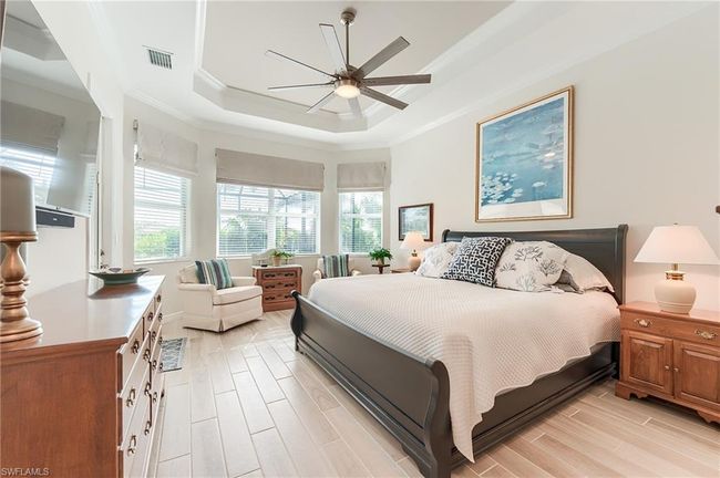 Master Bedroom | Image 30