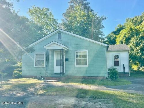 618 Daughety Rd, Kinston, NC, 28501-2816 | Card Image