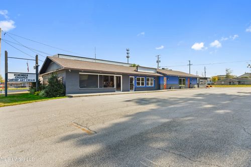 bienville-blvd-1224 Bienville Blvd, Ocean Springs, MS, 39564-2912 | Card Image