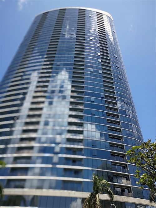 i-2705-1288 Kapiolani Blvd, Honolulu, HI, 96814-2888 | Card Image