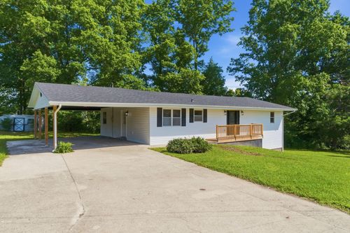 306 Allen Dr, Stanton, KY, 40380-9612 | Card Image