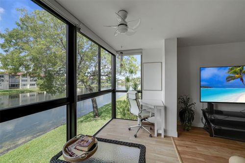 apt-201-361 S Hollybrook Dr, Pembroke Pines, FL, 33025-1206 | Card Image