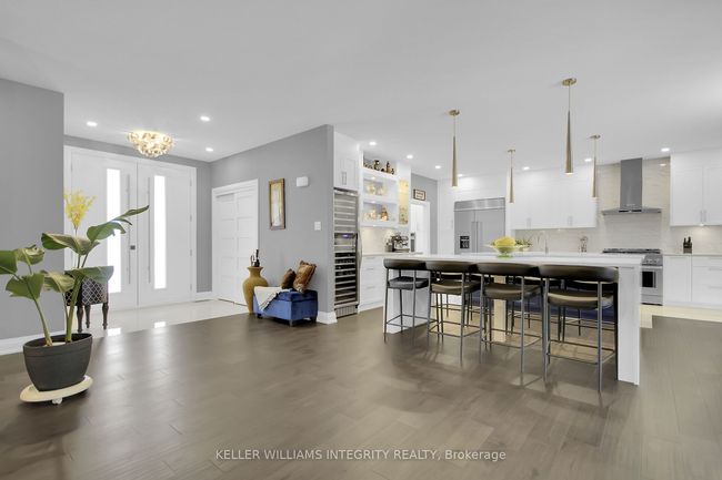 139 St Thomas Rd, House other with 6 bedrooms, 4 bathrooms and 11 parking in Vars ON | Image 11